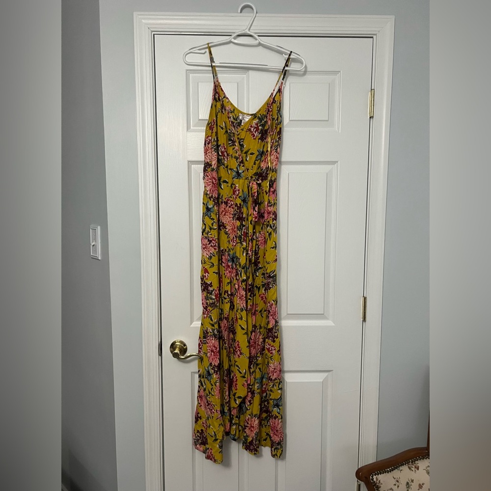 South Moon under - yellow flower wrap dress